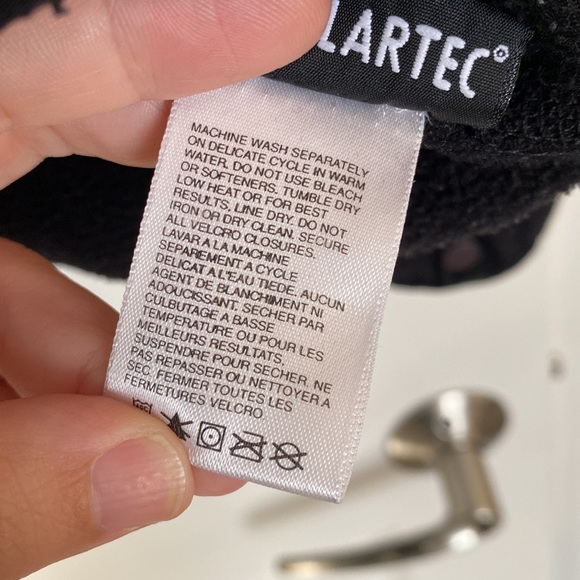 North face zip-up fleece jacket - Picture 3 of 4